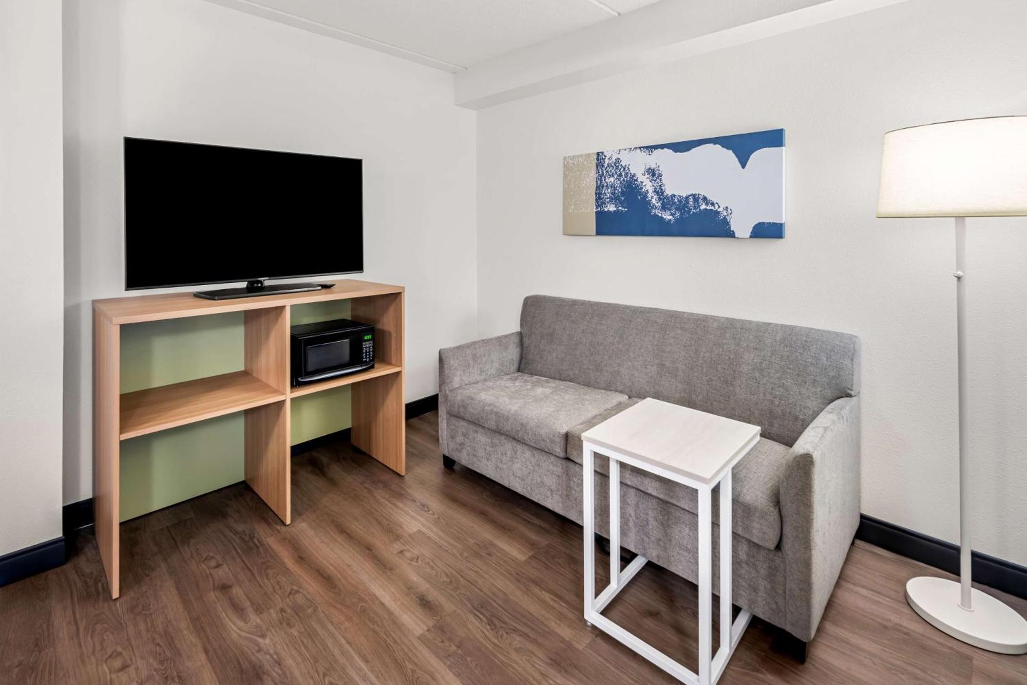 Spark By Hilton וודברידג' מראה חיצוני תמונה