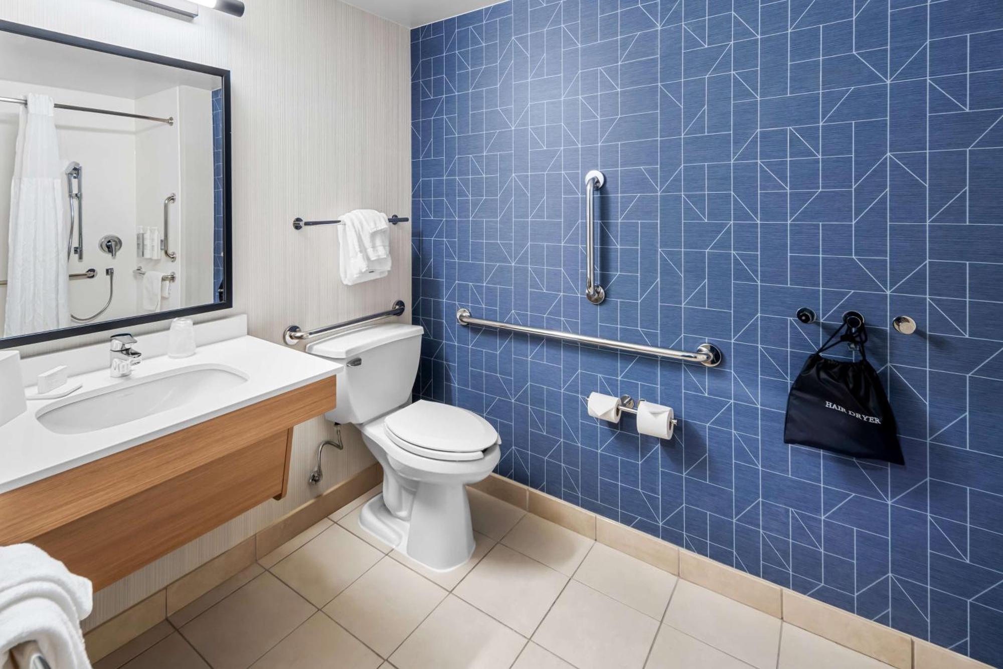Spark By Hilton וודברידג' מראה חיצוני תמונה