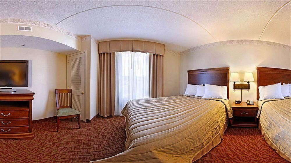 Country Inn & Suites By Radisson, Potomac Mills Woodbridge, Va מראה חיצוני תמונה