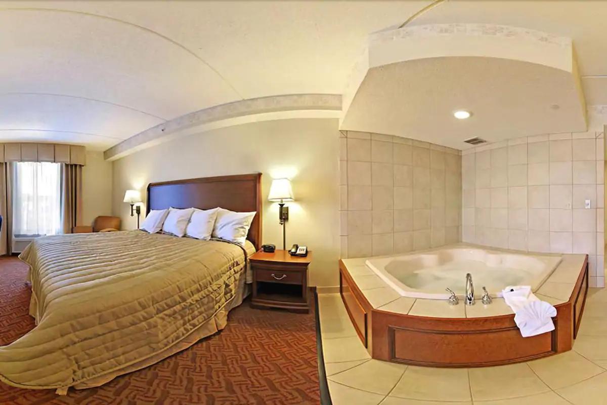 Spark By Hilton וודברידג' מראה חיצוני תמונה